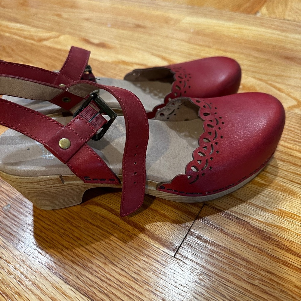 Women’s MaryJane Danilo Sandal Clogs